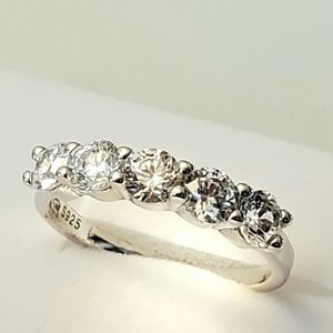 NEW Diamond Promise Ring